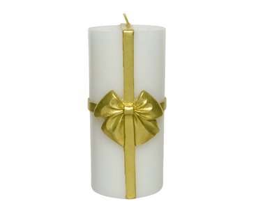 Pillar candle with bow